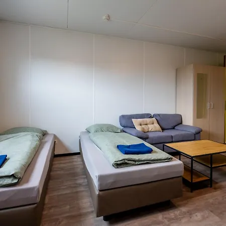 Work And Apartmán